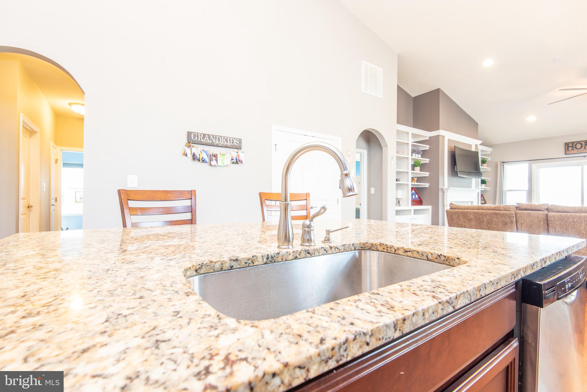 25837 Racing Sun Drive Aldie, VA 20105 - Photo 13 of 48 Large Sink