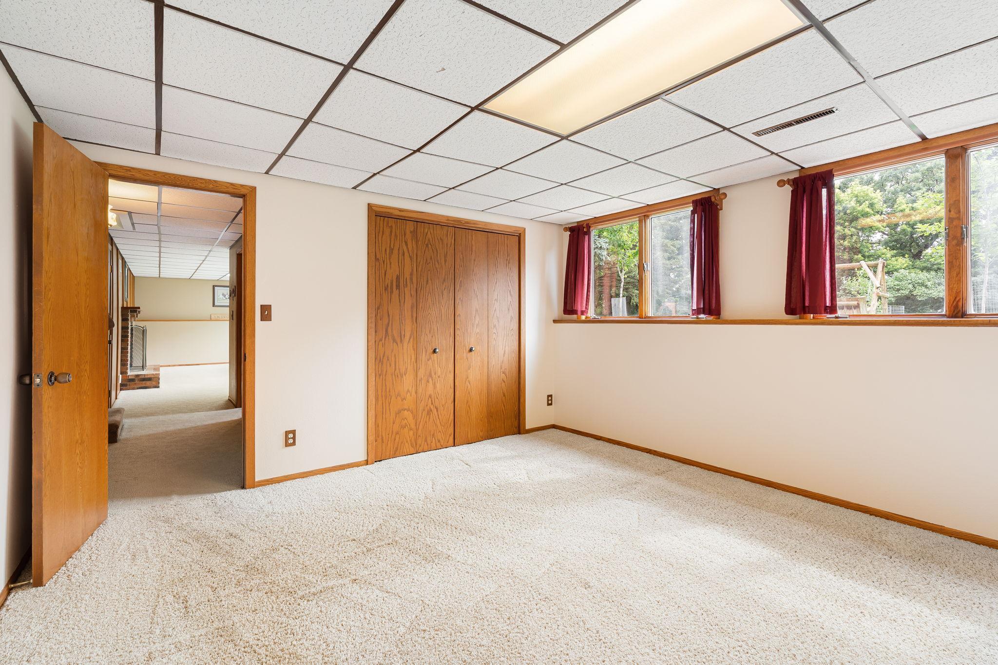 1807 9th Street Southwest Austin, MN 55912 - Photo 51 of 53