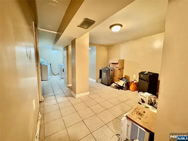 $399,999 | 48.5 Wakeman Avenue, Newark, NJ 07104