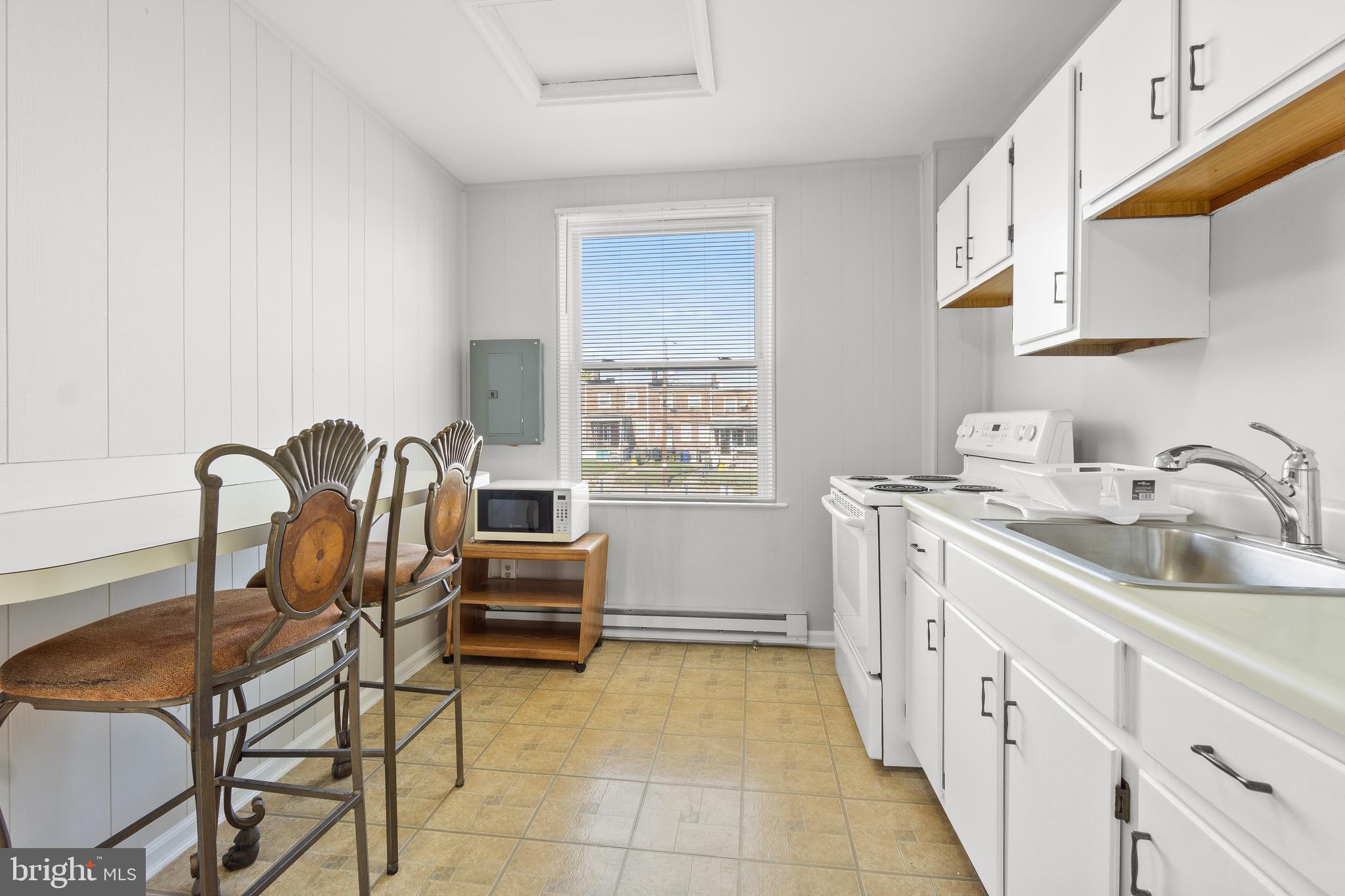 3572 Juneway, Unit 2 Baltimore, MD 21213 - Photo 6 of 21