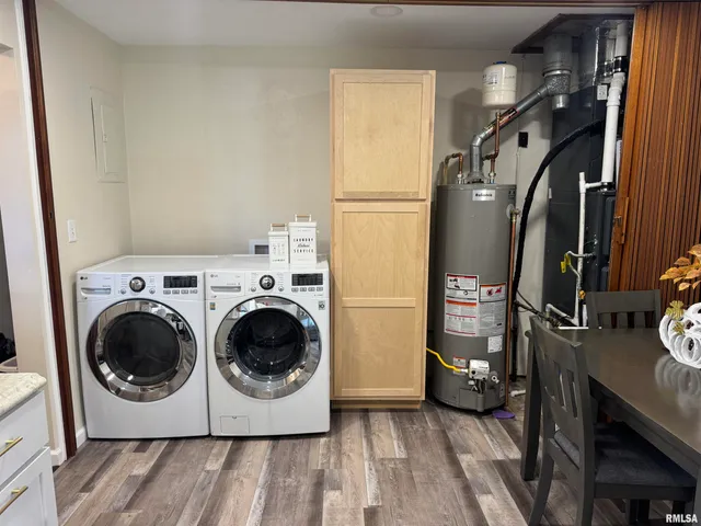 $154,500 | 801 West 5th Street, Flora, IL 62839