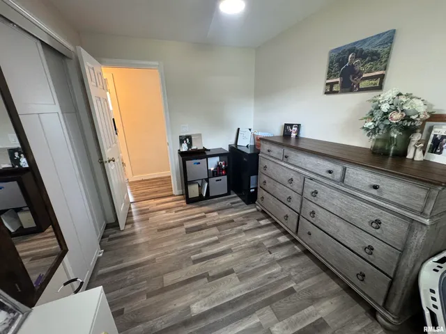 $154,500 | 801 West 5th Street, Flora, IL 62839