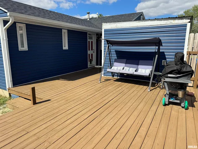 $154,500 | 801 West 5th Street, Flora, IL 62839