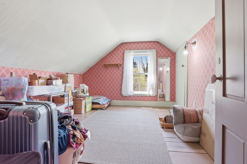 26 Walnut Street Maynard, MA 01754 - Photo 30 of 38