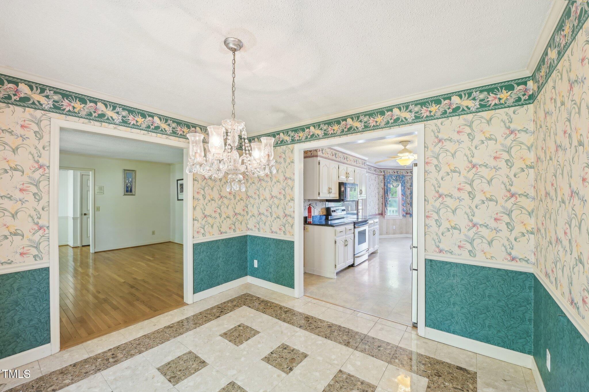 3011 Old Hillsborough Road Mebane, NC 27302 - Photo 14 of 29 a view of a living room and a window
