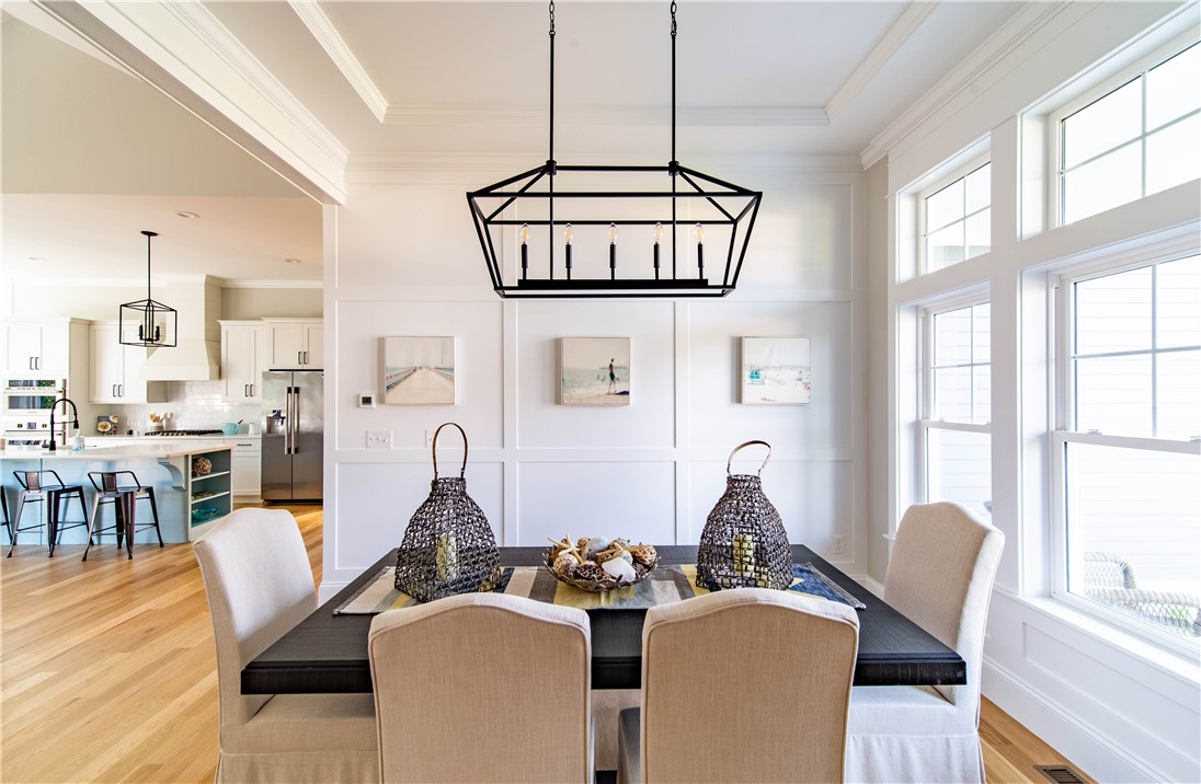 3 Equestrian Lane Cranston, RI 02921 - Photo 7 of 12