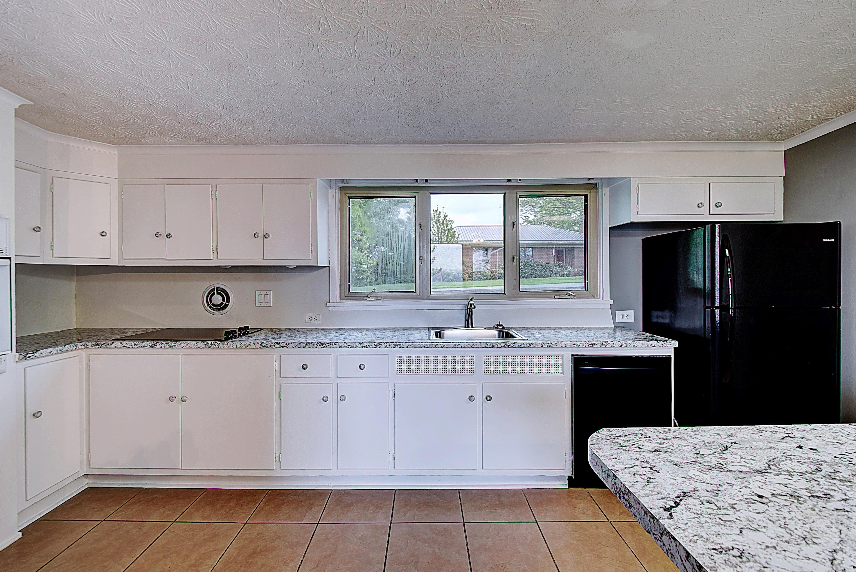 4584 Old Stage Road Kingsport, TN 37664 - Photo 16 of 44 DSC_0054_5_6_7