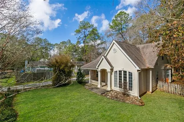 $298,000 | 22369 Eads Street, Abita Springs, LA 70420