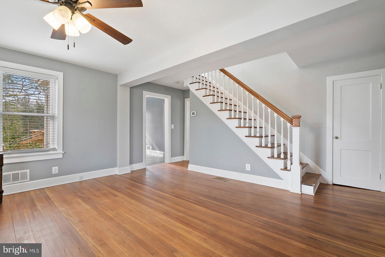 8722 Meetze Road Warrenton, VA 20187 - Photo 6 of 38 Gallery Image 6