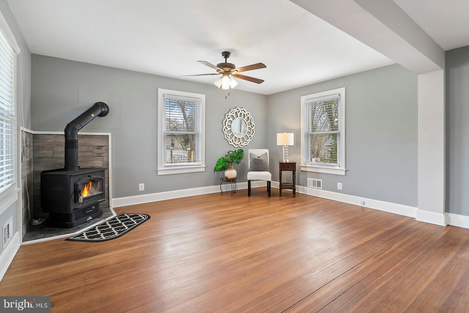 8722 Meetze Road Warrenton, VA 20187 - Photo 8 of 38 Gallery Image 8
