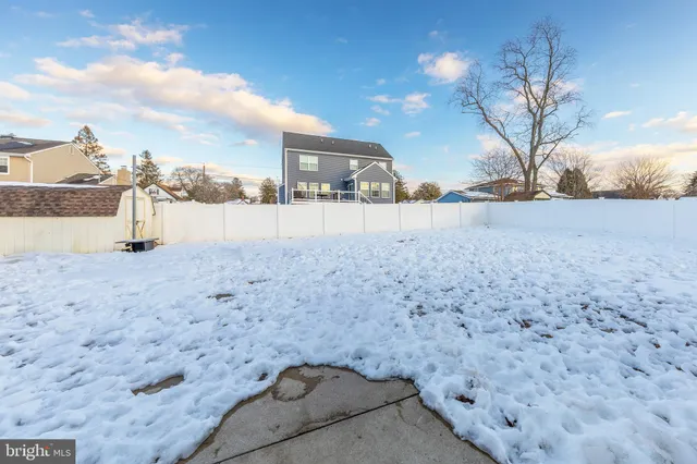 $315,000 | 178 Essex Avenue, West Deptford, NJ 08086