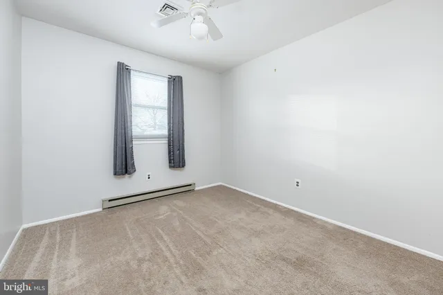 $315,000 | 178 Essex Avenue, West Deptford, NJ 08086