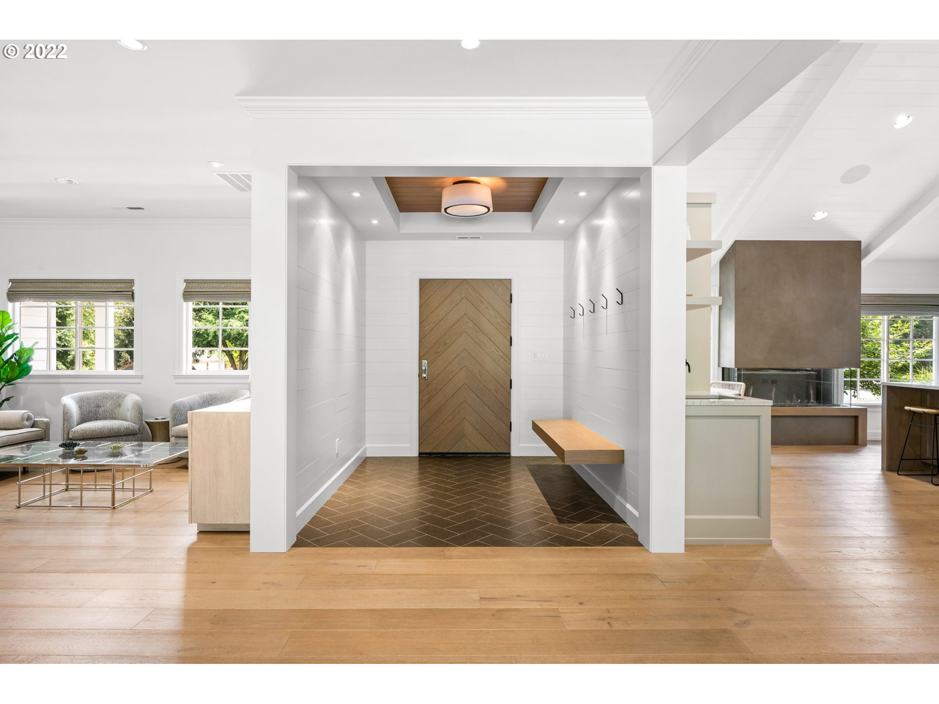 29195 Northeast Benjamin Road Newberg, OR 97132 - Photo 3 of 32 view of living room with furniture and wooden floor