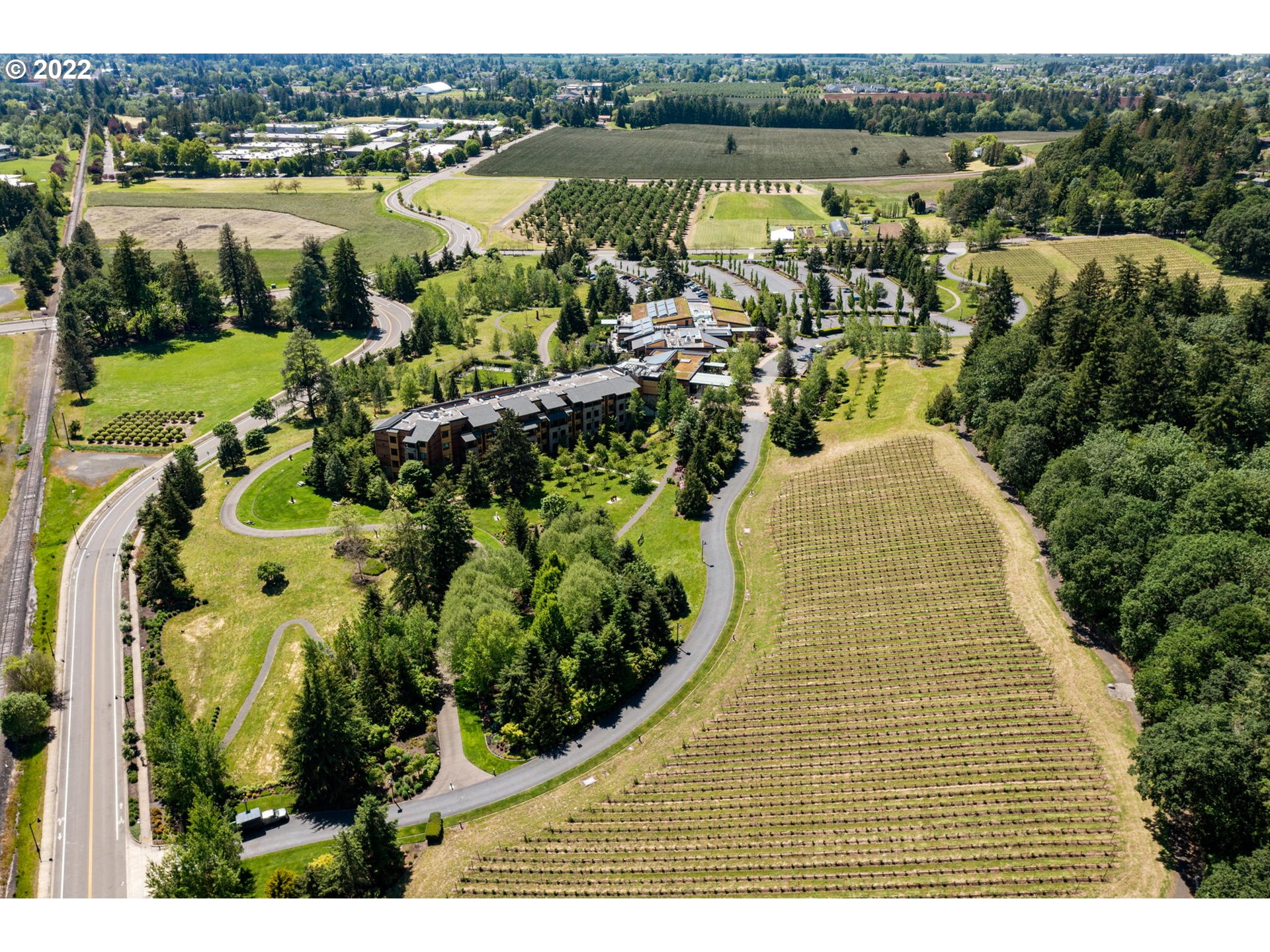 29195 Northeast Benjamin Road Newberg, OR 97132 - Photo 32 of 32 a view of a lake