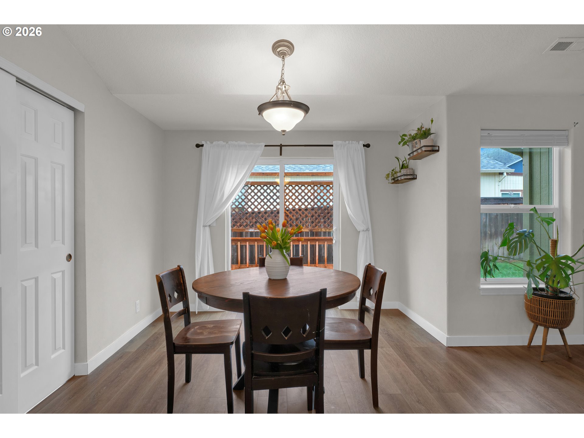 6050 Pebble Court Springfield, OR 97478 - Photo 12 of 44