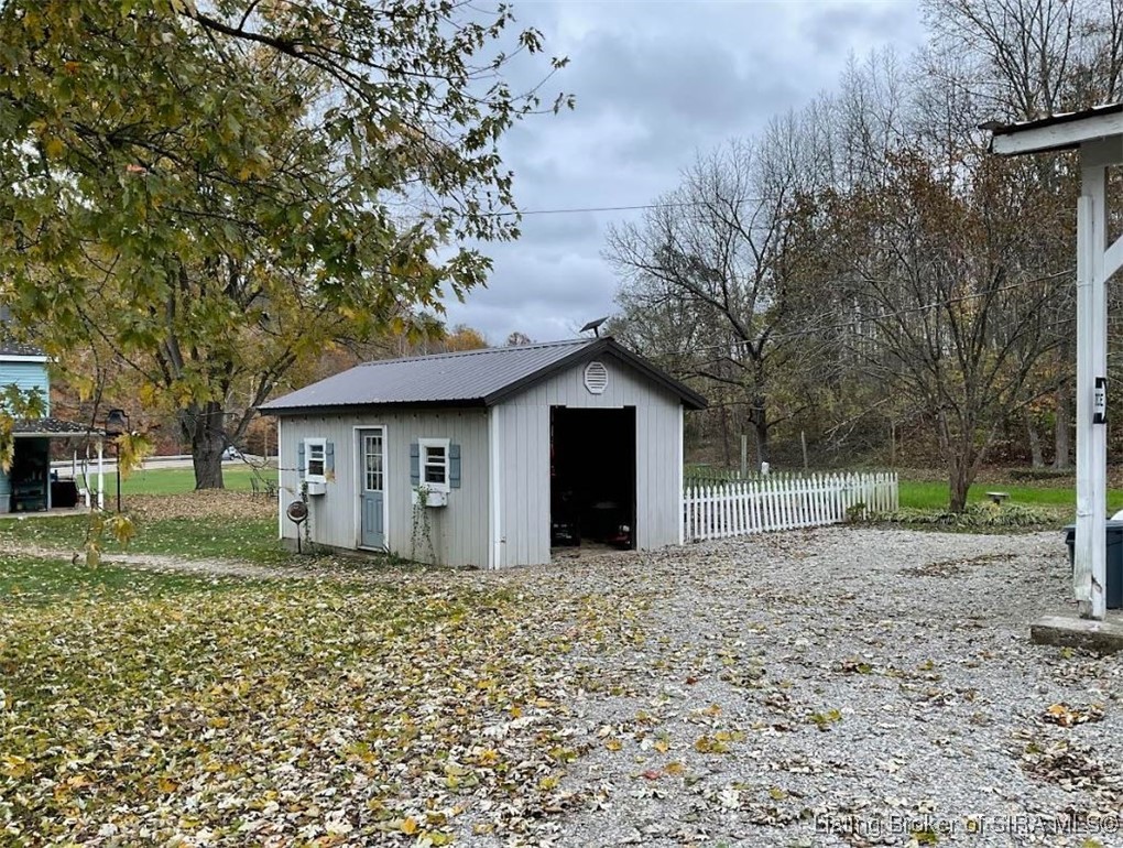 5756 Highway 62 Madison, IN 47250 - Photo 19 of 23