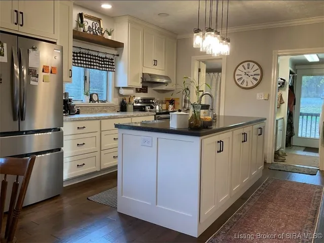 $399,900 | 5756 Highway 62, Madison, IN 47250