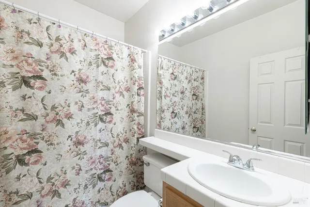 a view of a basket ball ground