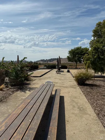 $1,295,000 | 91 South Newport Drive, Napa, CA 94559