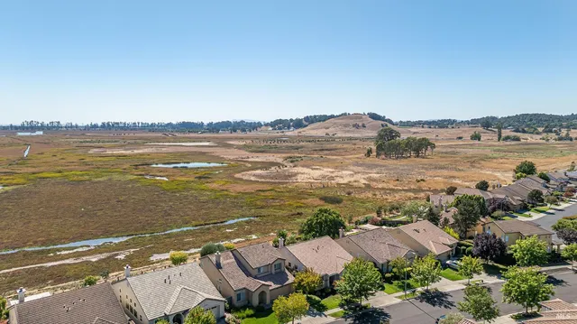 $1,295,000 | 91 South Newport Drive, Napa, CA 94559