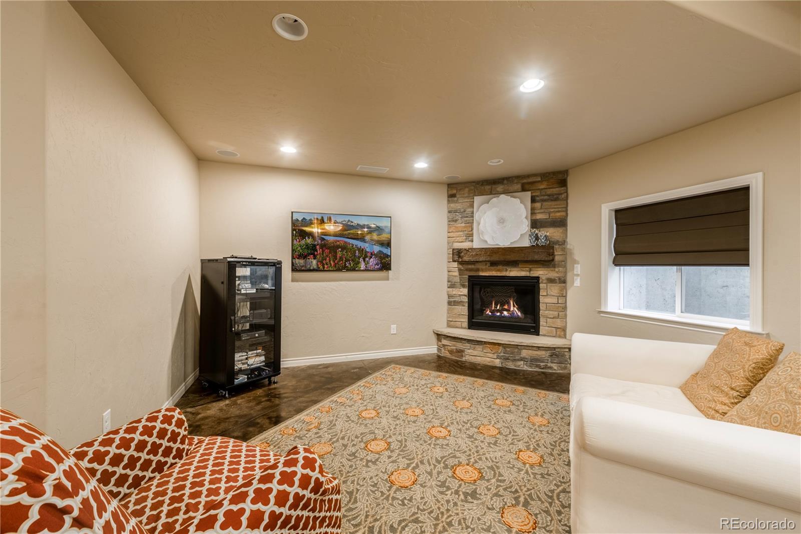 300 Maplehurst Point Highlands Ranch, CO 80126 - Photo 21 of 35 Gallery Image 21