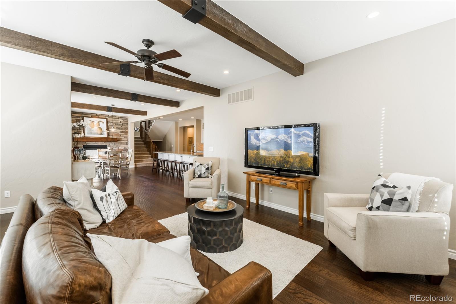 300 Maplehurst Point Highlands Ranch, CO 80126 - Photo 4 of 35 Gallery Image 4