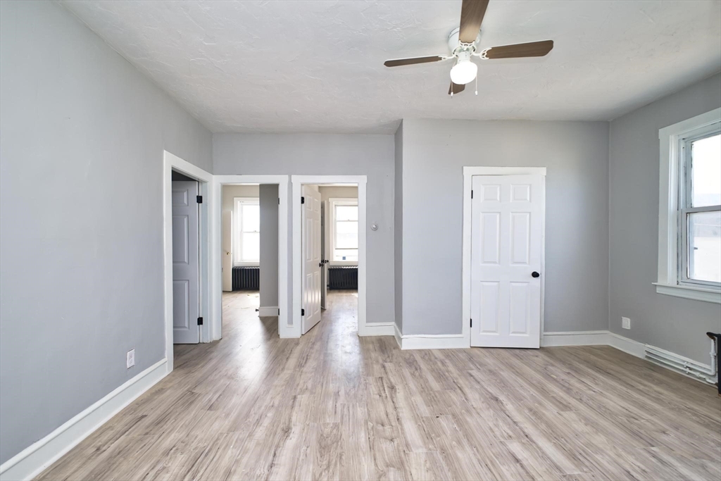 4 Oliver Street Fall River, MA 02724 - Photo 19 of 41