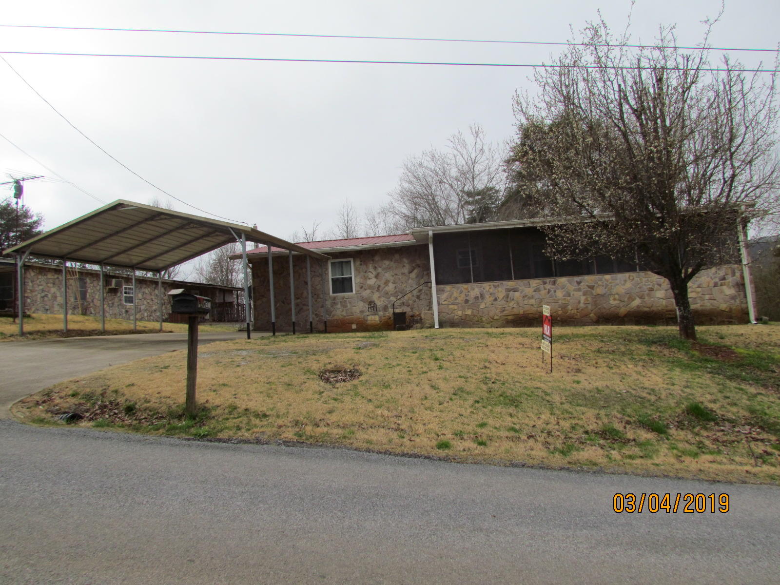 323 Roddy Road Spring City, TN 37381 - Photo 1 of 33 fr5