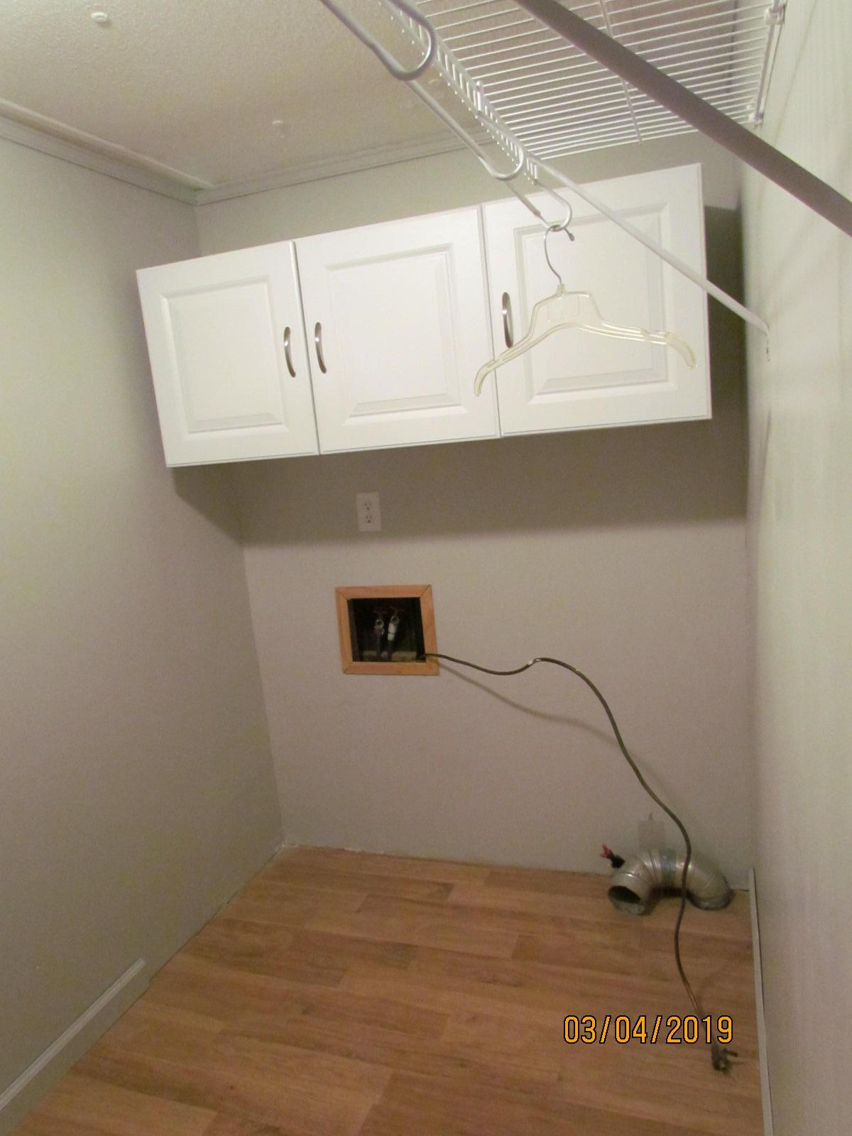 323 Roddy Road Spring City, TN 37381 - Photo 15 of 33 laundry