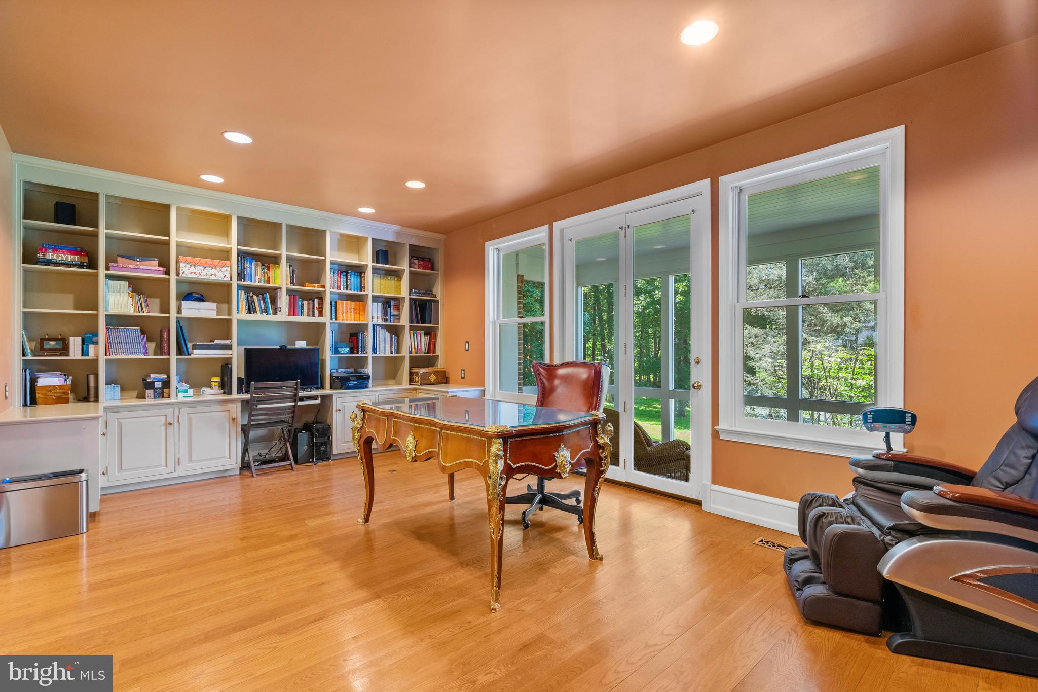 11085 Gaither Farm Road Ellicott City, MD 21042 - Photo 26 of 69 Gallery Image 26