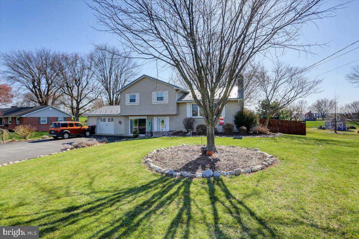 11878 Stull Road Greencastle, PA 17225 - Photo 5 of 41 Gallery Image 5