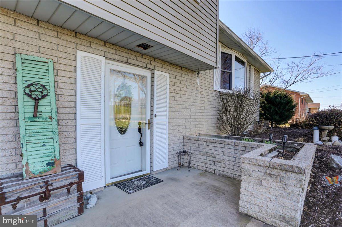 11878 Stull Road Greencastle, PA 17225 - Photo 6 of 41 Gallery Image 6