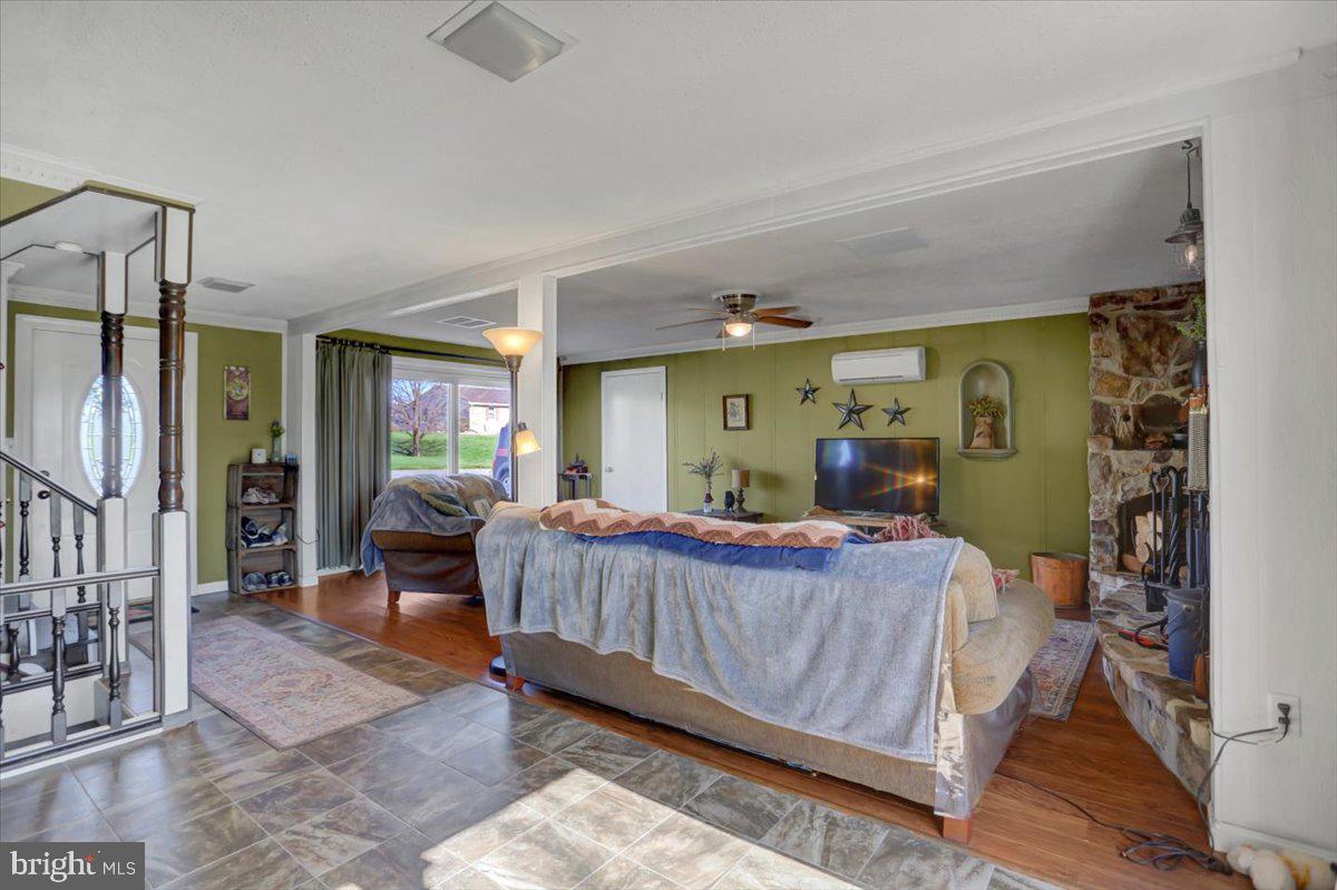 11878 Stull Road Greencastle, PA 17225 - Photo 9 of 41 Gallery Image 9