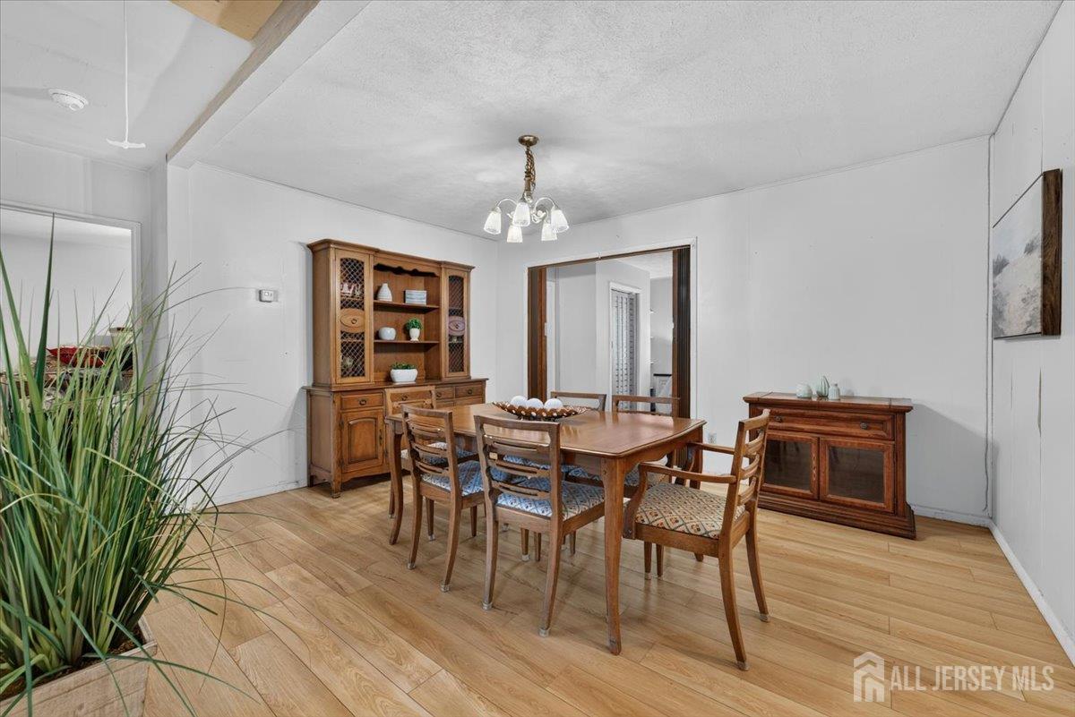 25 Kenmore Road Edison, NJ 08817 - Photo 10 of 20 Gallery Image 10
