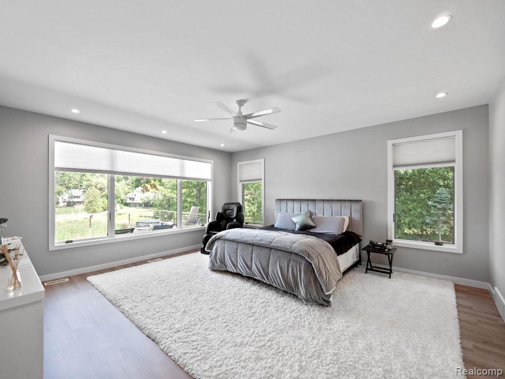 5270 Coomer Road Waterford, MI 48327 - Photo 64 of 92 Gallery Image 64