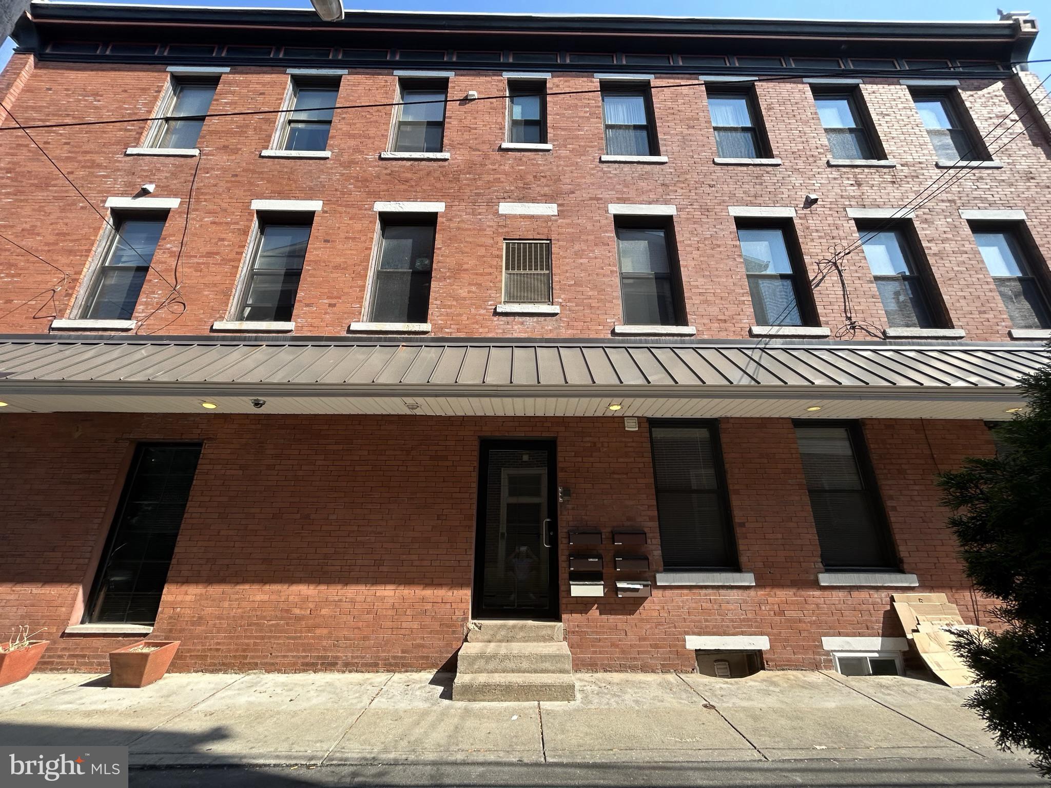727 South 2nd Street, Unit 3F Philadelphia, PA 19147 - Photo 17 of 20