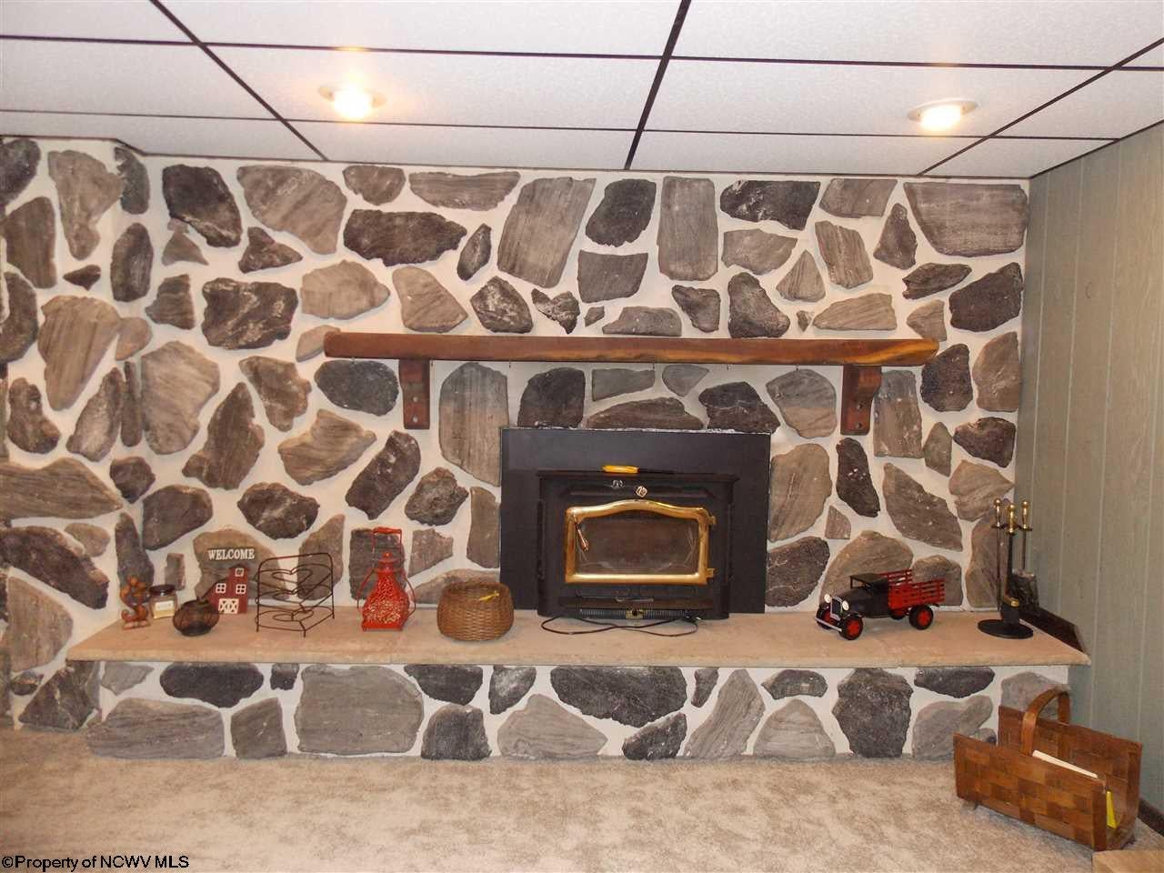 230 Clark Road Morgantown, WV 26508 - Photo 9 of 20 Gallery Image 9