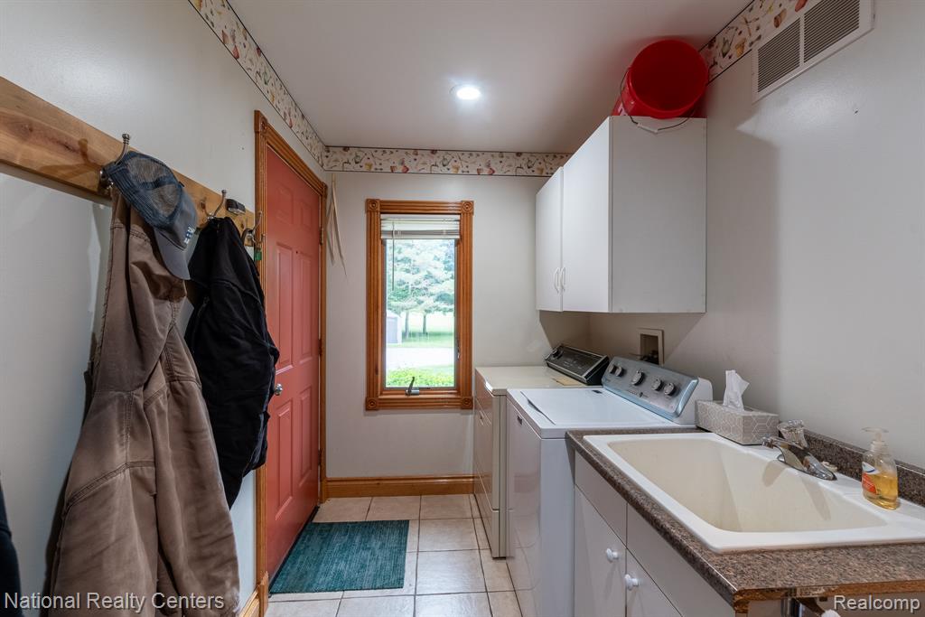 5315 Remer Road East China, MI 48054 - Photo 17 of 47