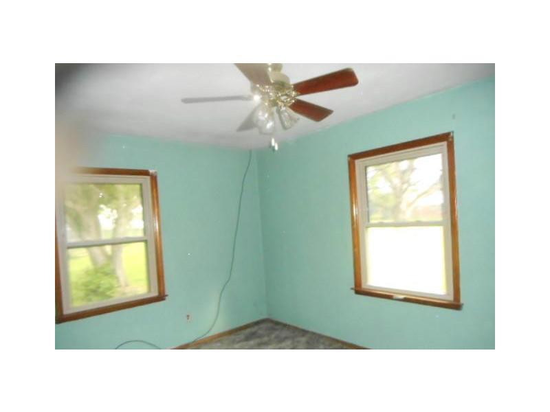 2145 Miracle Mile Springfield, OH 45503 - Photo 5 of 8