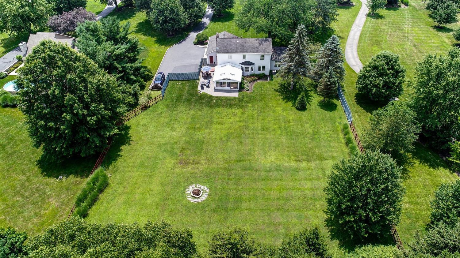 5220 Smothers Road Westerville, OH 43081 - Photo 4 of 62