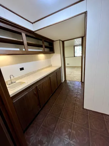 $299,000 | 315 Bluff Court, Unit C, Lake Barrington, IL 60010