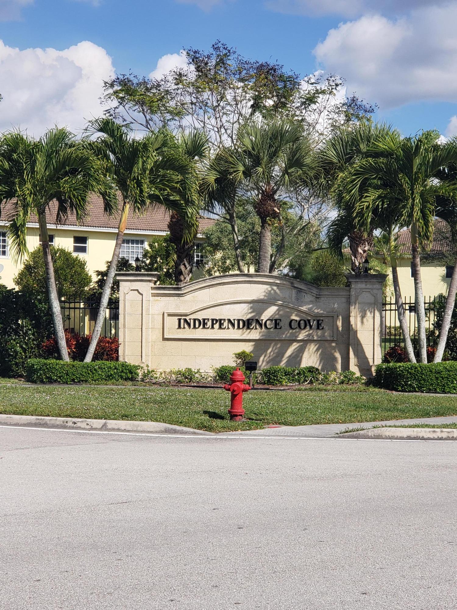1119 Imperial Lake Road West Palm Beach, FL 33413 - Photo 19 of 19 Entry Complex