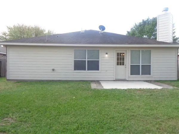 $1,925 | 19021 Hammer Lane, Porter, TX 77365