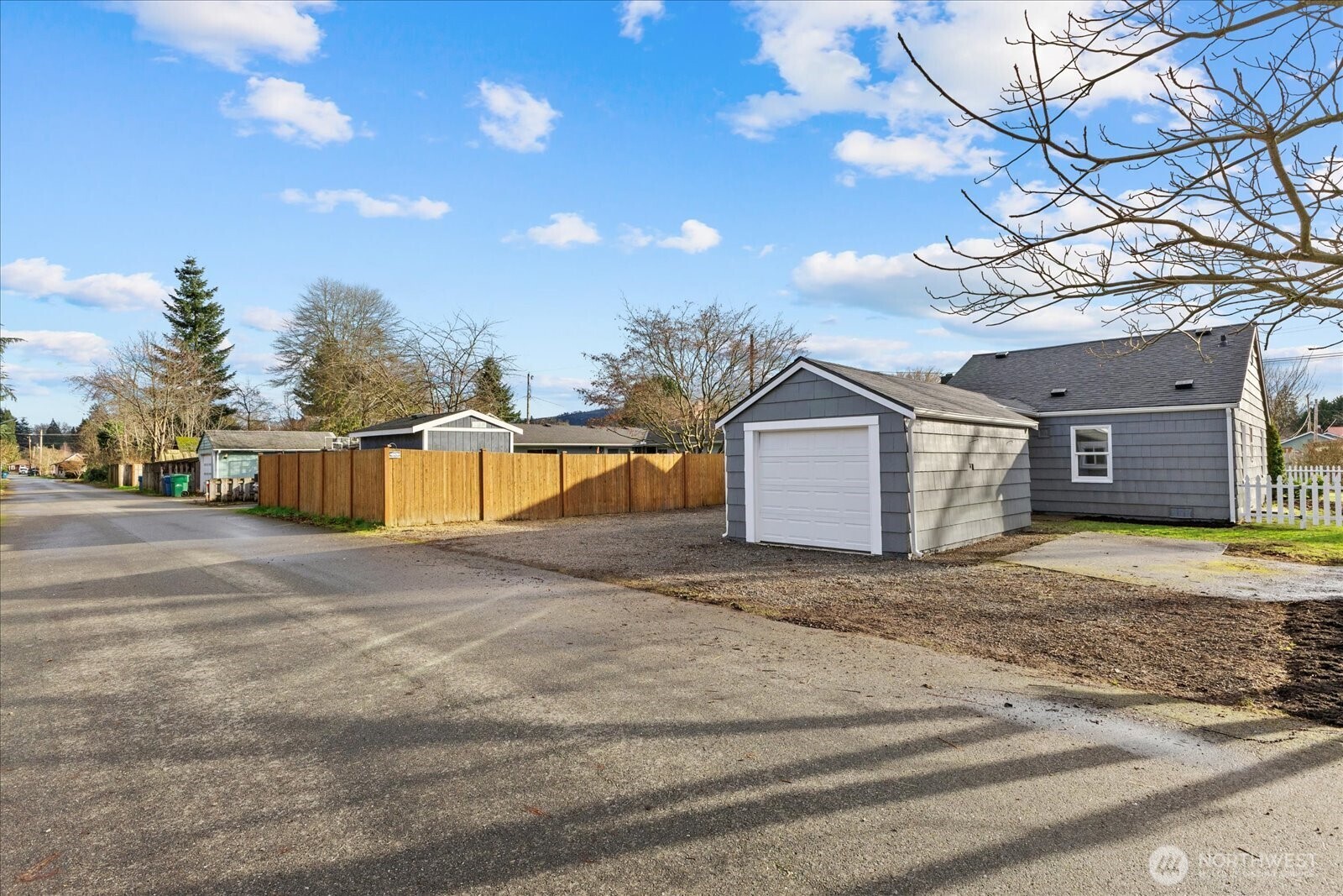 645 Roberts Street Monroe, WA 98272 - Photo 5 of 29