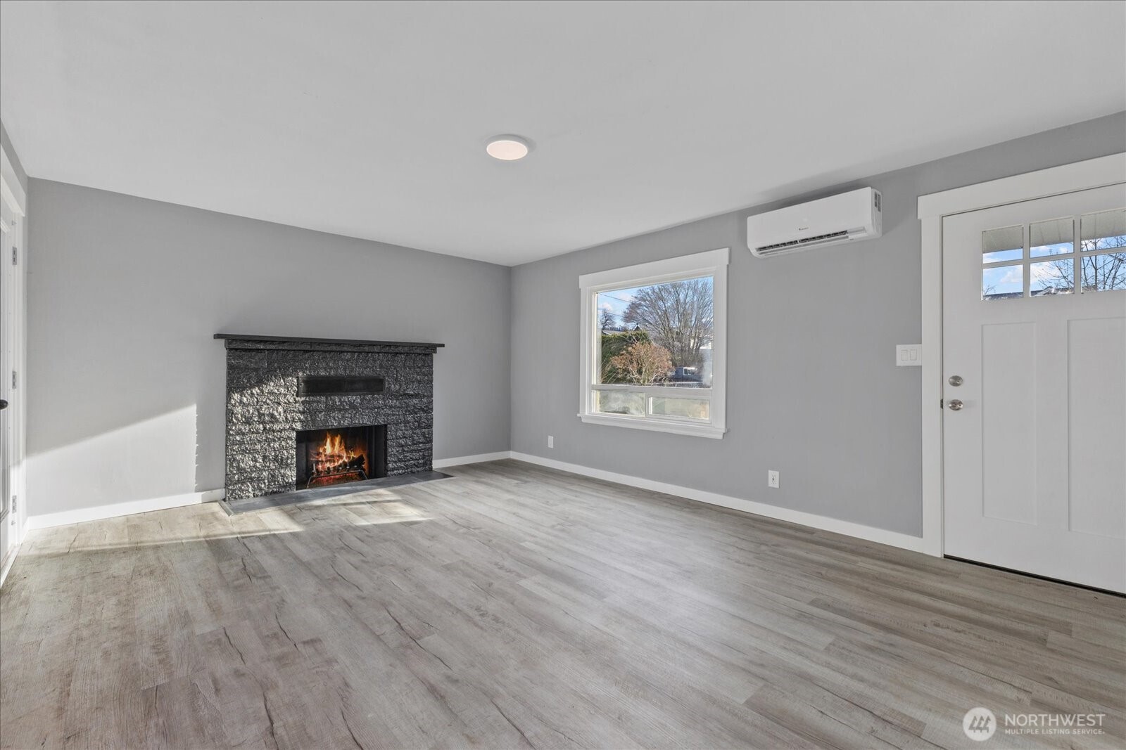 645 Roberts Street Monroe, WA 98272 - Photo 8 of 29