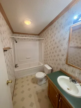 $1,400 | 430 Thornhill Lane, Boones Mill, VA 24065