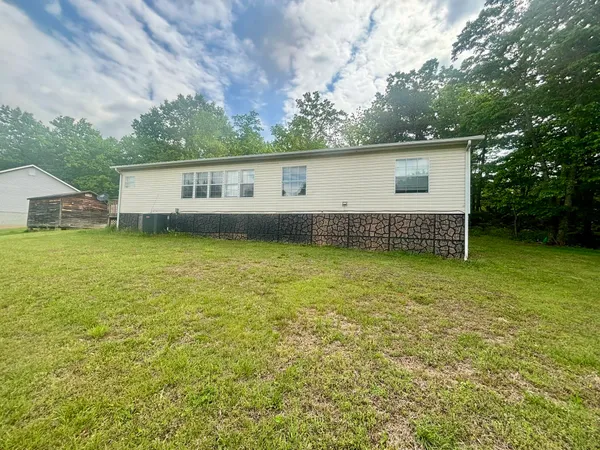 $1,400 | 430 Thornhill Lane, Boones Mill, VA 24065