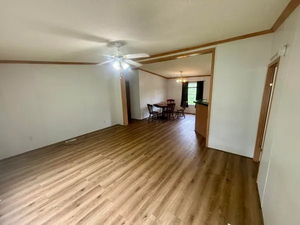 $1,400 | 430 Thornhill Lane, Boones Mill, VA 24065