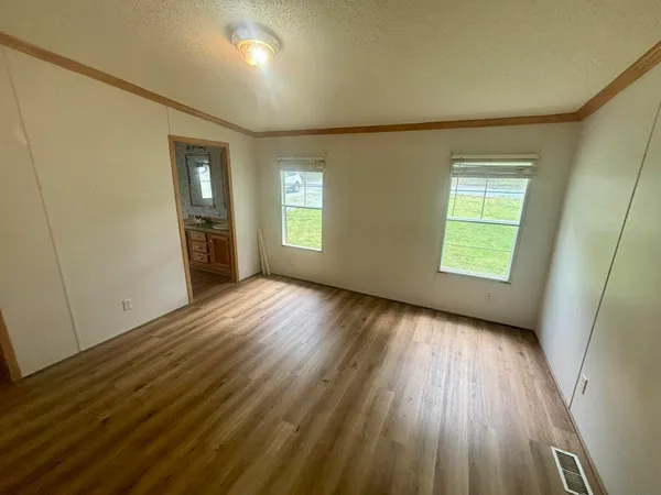 $1,400 | 430 Thornhill Lane, Boones Mill, VA 24065