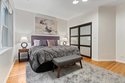 $299,900 | 2846 North Christiana Avenue, Unit 2, Chicago, IL 60618
